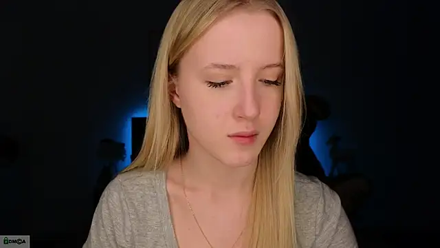 Snapshot of adele_armass chatting on 01-18-26, 09:40 adele armass online show from 01-18-26, 09:40