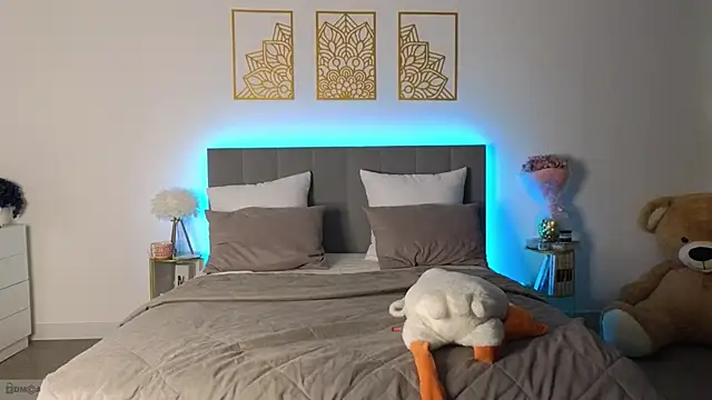 Snapshot of adele_armass chatting on 02-07-26, 08:56 adele armass online show from 02-07-26, 08:56