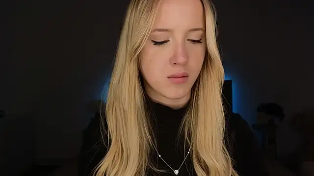 adele armass online show from 03-31-26, 08:53