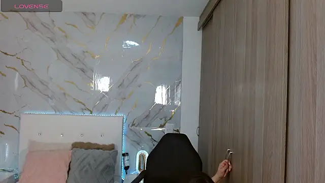 skarlett 35 online show from 01-09-26, 03:04