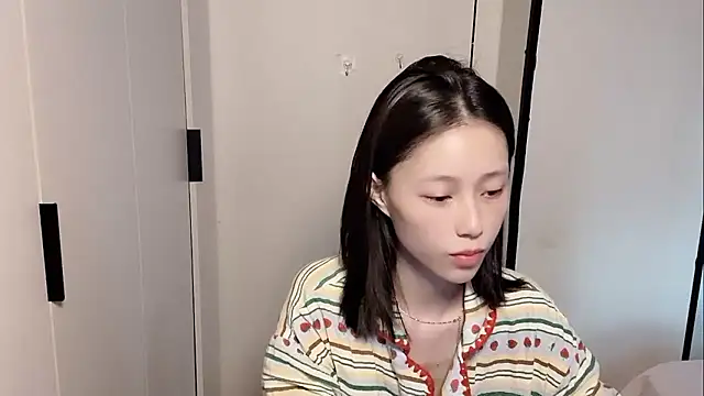 yuyu-33 online show from 01-18-26, 12:25