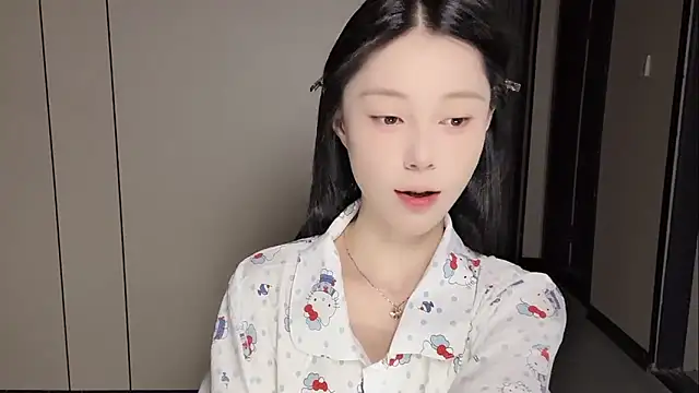 yuyu-33 online show from 06-20-26, 03:48