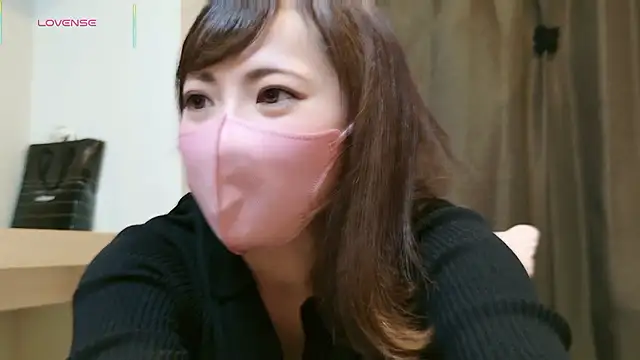 Miyo   online show from 04-04-26, 01:52