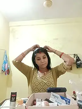 Snapshot of Sangita_g chatting on 06-20-26, 04:26 Sangita g online show from 06-20-26, 04:26