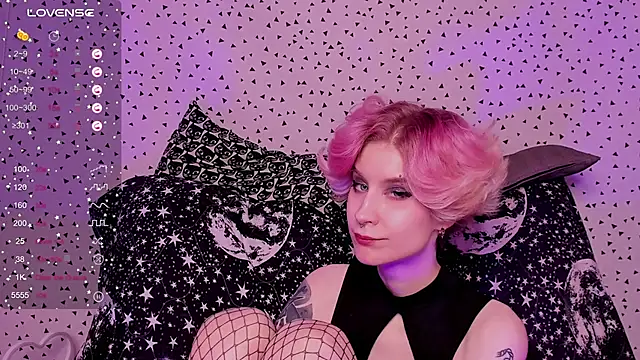 Angel Julles online show from 05-17-26, 02:09