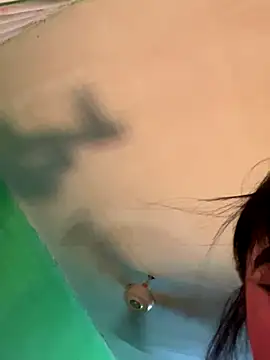 Snapshot of Belka14 chatting on 11-27-25, 06:15 Belka14 online show from 11-27-25, 06:15