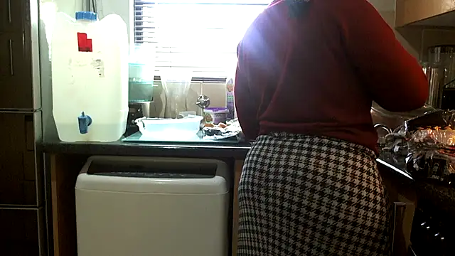 NewBeginnings8 online show from 03-09-26, 06:50