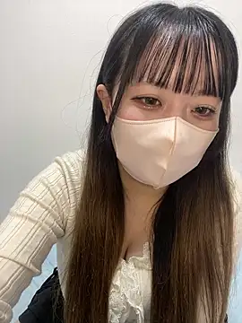 Snapshot of emiri_da_nyan chatting on 05-22-26, 03:28 emiri da nyan online show from 05-22-26, 03:28