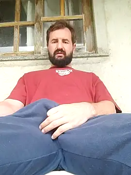 Snapshot of rooliv1 chatting on 02-22-26, 04:05 rooliv1 online show from 02-22-26, 04:05