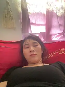 Snapshot of Amino-Suca chatting on 11-06-25, 05:08 Amino-Suca online show from 11-06-25, 05:08