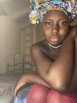 Snapshot of 00Tesy00_ chatting on 11-01-25, 04:53 00Tesy00 online show from 11-01-25, 04:53