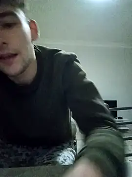 yasinesra757  online show from 04-02-26, 08:39