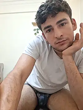 yasinesra757  online show from 06-09-26, 12:17
