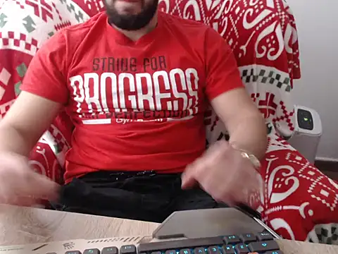 Snapshot of strongcoffee10 chatting on 01-13-26, 02:11 strongcoffee10 online show from 01-13-26, 02:11