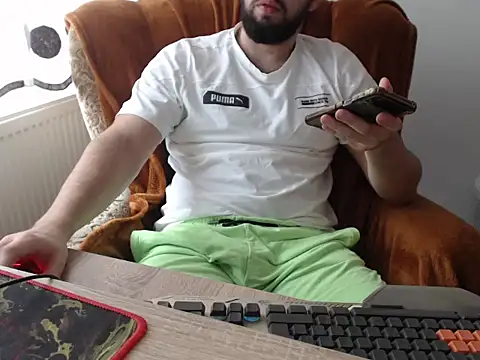 Snapshot of strongcoffee10 chatting on 02-19-26, 11:50 strongcoffee10 online show from 02-19-26, 11:50