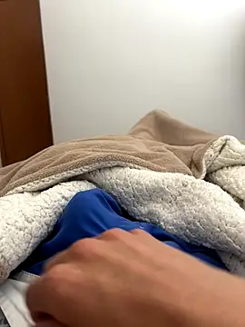 Snapshot of ricoenovo chatting on 11-29-25, 03:48 ricoenovo online show from 11-29-25, 03:48