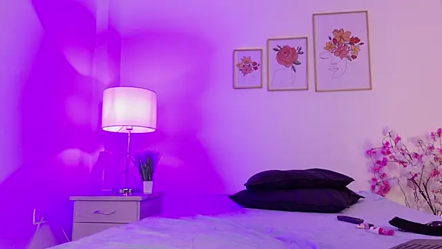 dark angell77 online show from 02-02-26, 12:04