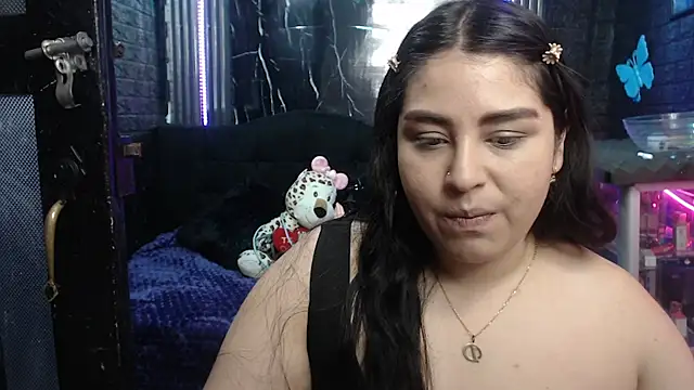 Snapshot of lehia_285 chatting on 07-06-26, 03:03 lehia 285 online show from 07-06-26, 03:03