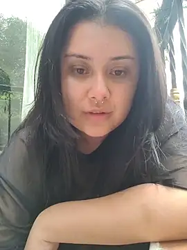 CurvyNoir online show from 12-02-25, 05:52