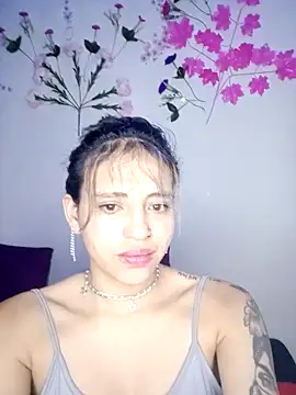 Snapshot of BellaChiquis_ chatting on 11-26-25, 07:09 BellaChiquis online show from 11-26-25, 07:09