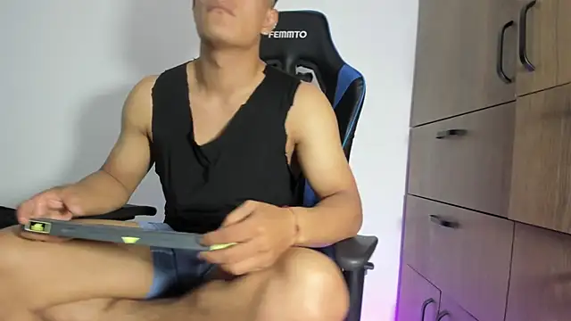 dorman boy online show from 02-03-26, 02:53