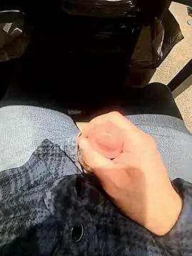 big Jizzy 125 online show from 01-19-26, 04:05