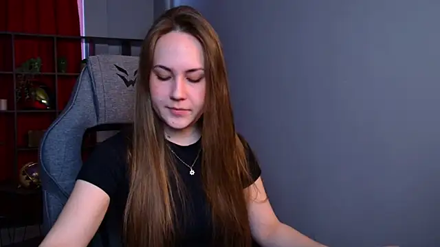 ElinVale online show from 04-04-26, 12:02