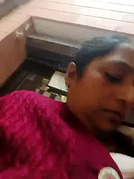 Snapshot of Hot-Sana2 chatting on 11-08-25, 04:34 Hot-Sana2 online show from 11-08-25, 04:34