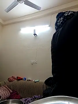 Snapshot of Hot-Sana2 chatting on 12-19-25, 04:47 Hot-Sana2 online show from 12-19-25, 04:47