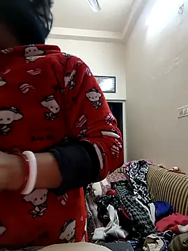 Snapshot of Hot-Sana2 chatting on 01-05-26, 05:27 Hot-Sana2 online show from 01-05-26, 05:27