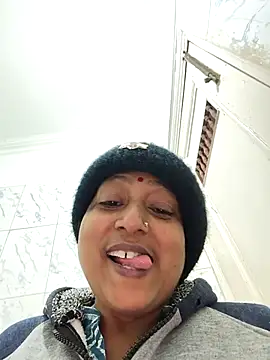 Snapshot of Hot-Sana2 chatting on 01-07-26, 05:54 Hot-Sana2 online show from 01-07-26, 05:54