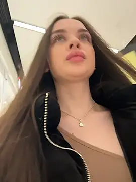 KristiRich online show from 12-20-25, 09:49