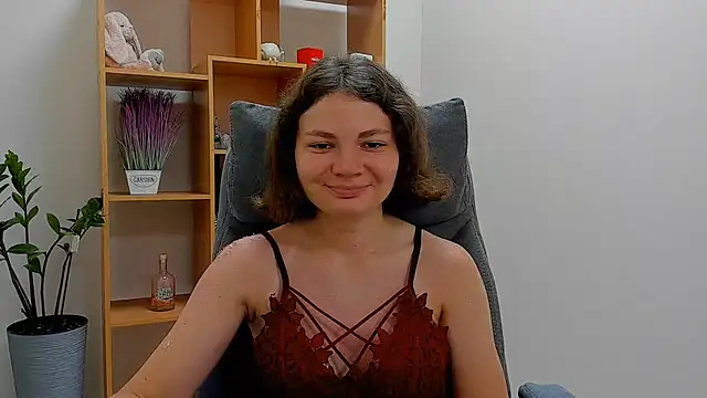 Snapshot of Stella-Maers chatting on 07-20-26, 07:11 Stella-Maers online show from 07-20-26, 07:11