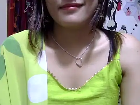 Snapshot of maira_33 chatting on 07-18-26, 02:10 maira 33 online show from 07-18-26, 02:10