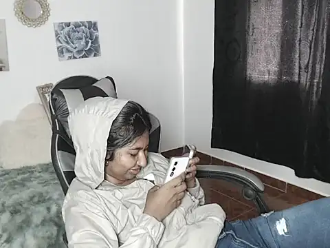 Samanta 777 online show from 02-15-26, 06:59