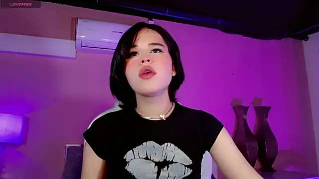 ClaudiaSophia online show from 12-03-25, 11:30