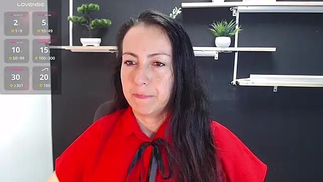 Lauryn Jones online show from 05-15-26, 06:04