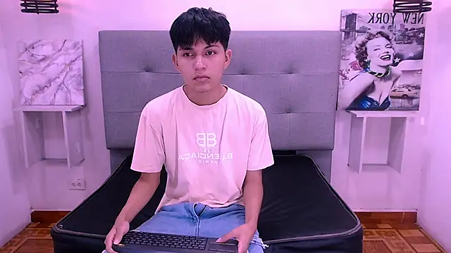 Mortelle  online show from 11-11-25, 02:28