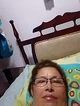 Cessi50 online show from 04-13-26, 03:34