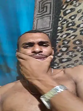 Snapshot of m-a-g-n-a-t-a chatting on 04-28-26, 07:24 m-a-g-n-a-t-a online show from 04-28-26, 07:24