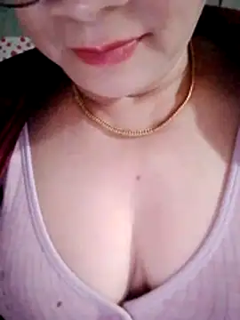 small-house123 online show from 02-12-26, 02:12