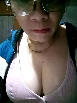 small-house123 online show from 02-18-26, 10:17