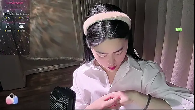 Snapshot of Zeze- chatting on 01-06-26, 01:20 Zeze- online show from 01-06-26, 01:20