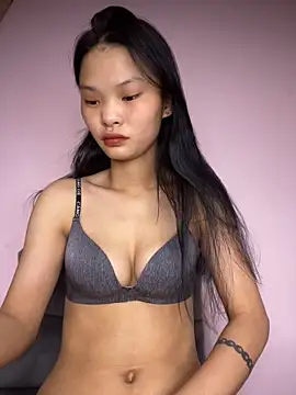 lung-linh online show from 11-18-25, 11:15