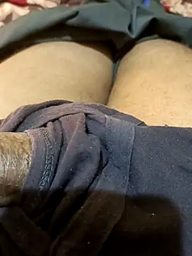 Snapshot of parth08raj chatting on 11-16-25, 04:29 parth08raj online show from 11-16-25, 04:29