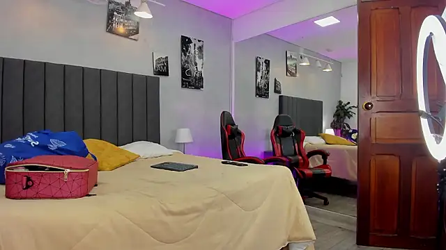 kendra london online show from 03-18-26, 11:24