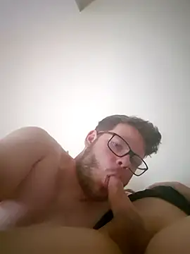 Purple Mario online show from 12-21-25, 05:31