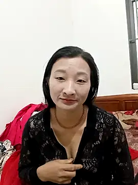 Snapshot of wees-lind chatting on 11-19-25, 01:38 wees-lind online show from 11-19-25, 01:38