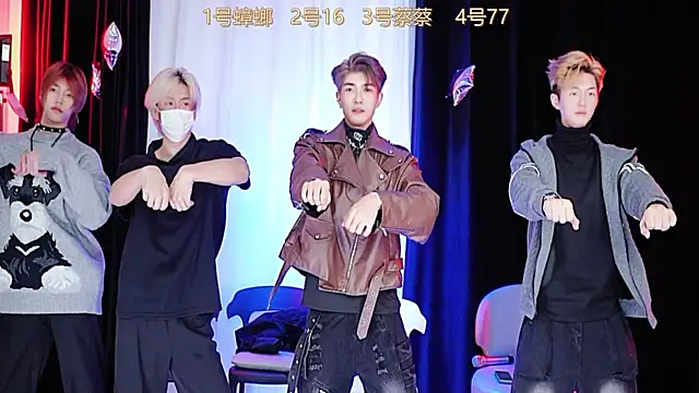 Snapshot of YCBOYS-001 chatting on 11-16-25, 02:11 YCBOYS-001 online show from 11-16-25, 02:11