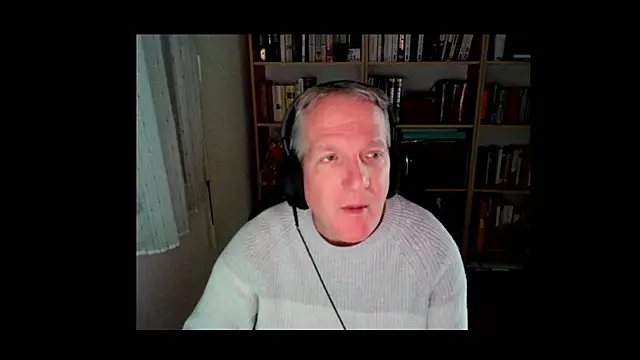 ChocolatMilka44 online show from 11-03-25, 09:54